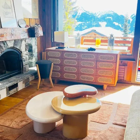 Daire Chaleureux, Recemment Renove, Offrant Vue Imprenable Sur Les Montagnes *