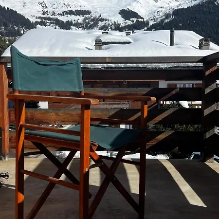 Daire Chaleureux, Recemment Renove, Offrant Vue Imprenable Sur Les Montagnes Verbier
